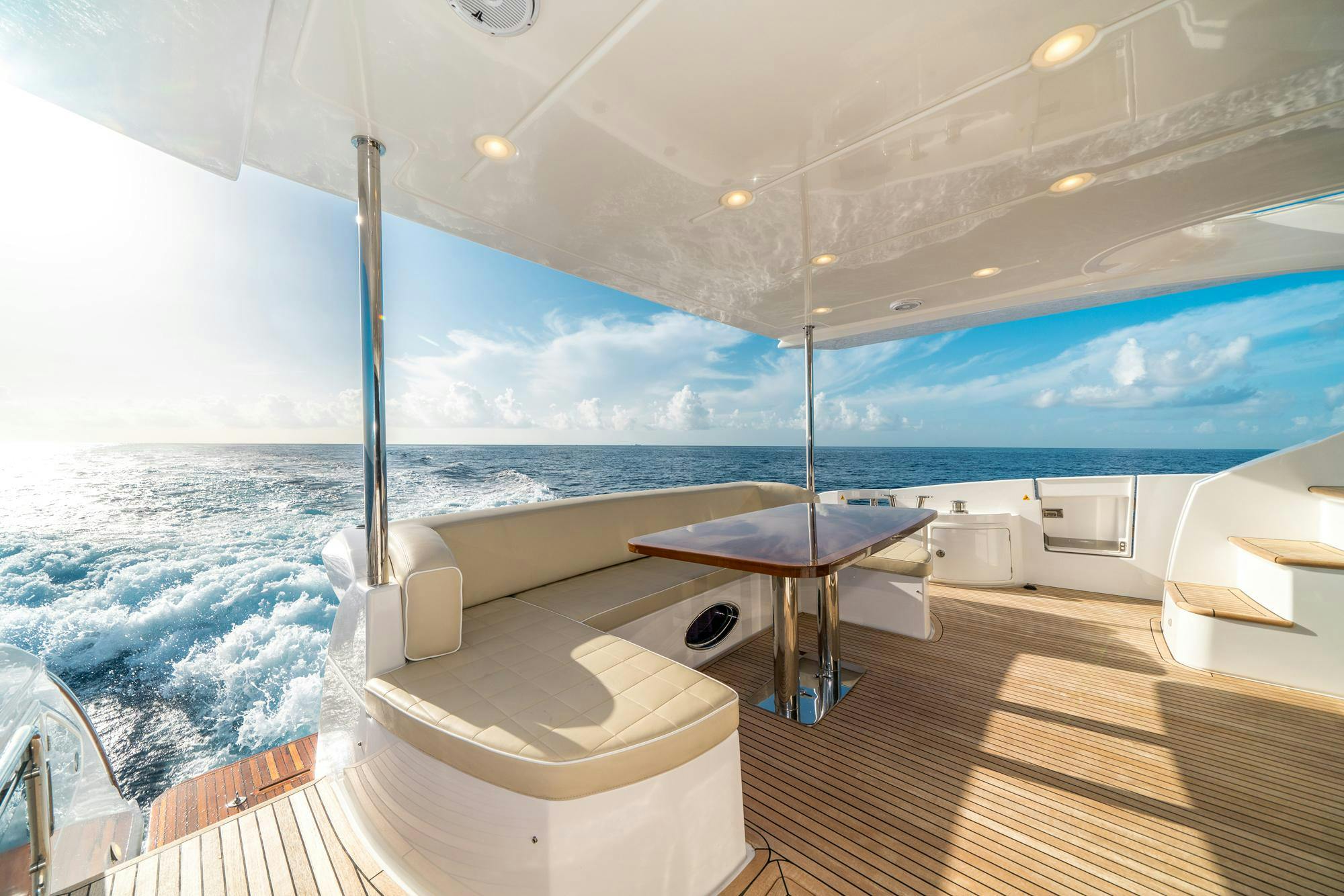 2015 Azimut 70 ft Yacht For Sale | Allied Marine